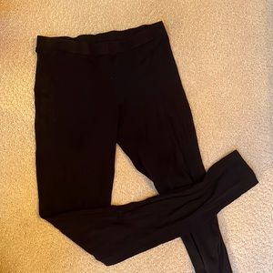 Black leggings